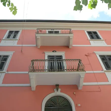Appartamento Rivaro Palace
