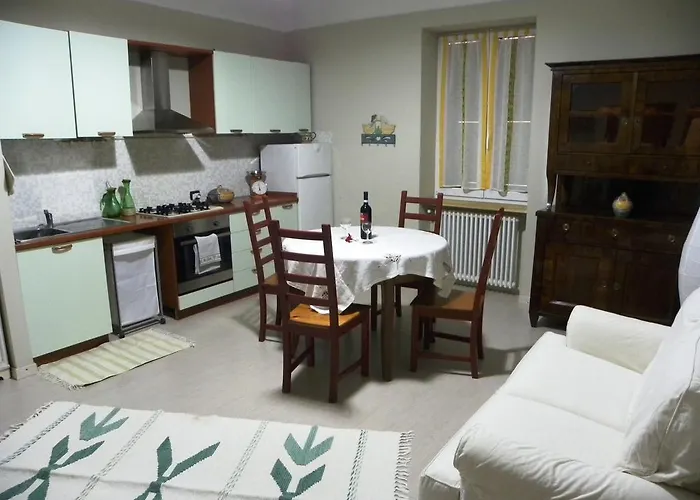Rivaro Palace Apartmán *